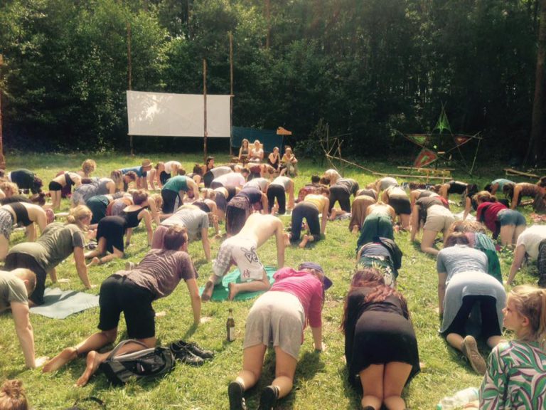 yoga4